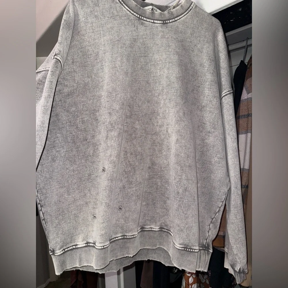 Free People Falling Forward NWOT Crewneck Sweatshirt XL Gray Oversized Pullover - Picture 14 of 14